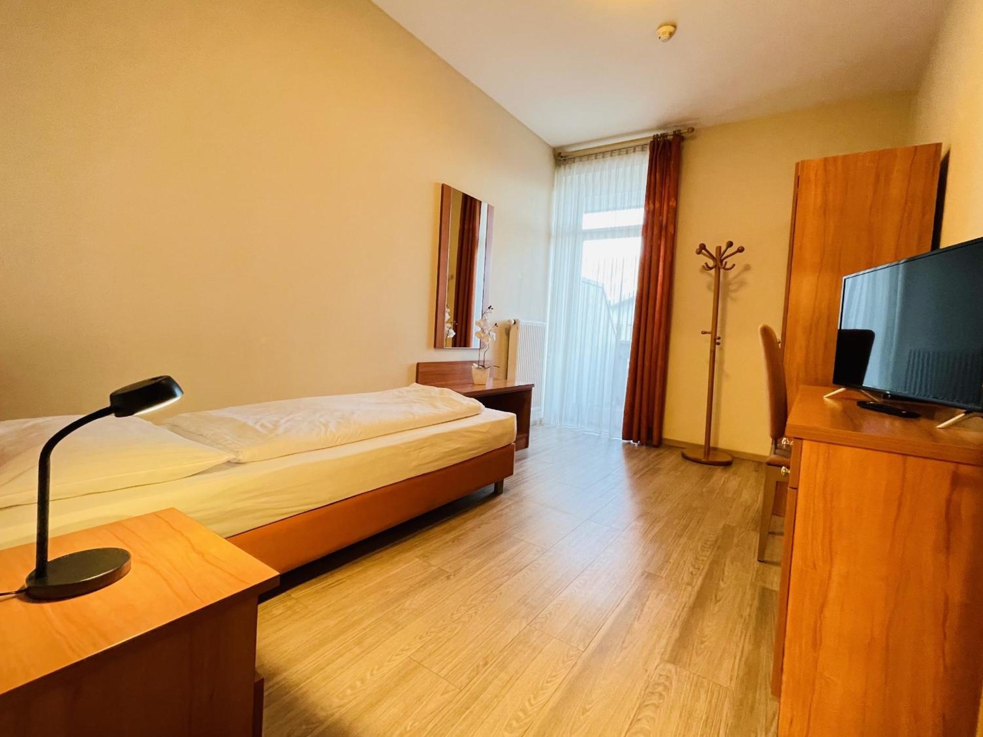 Albergo Cavallino S'Roessl Merano Exterior foto